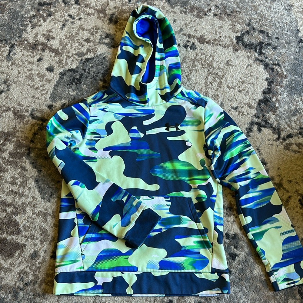 Under Armour hoodie